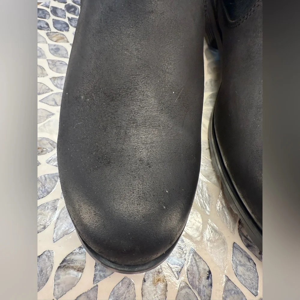 Sorel Emilie Foldover Women's Black shearling  Winter snow Boots 9 - Picture 8 of 16